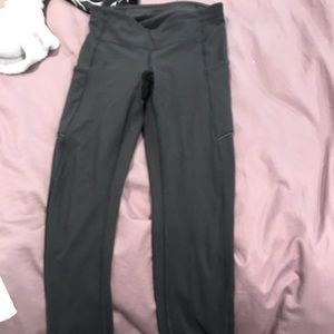 Lululemon’s with pockets